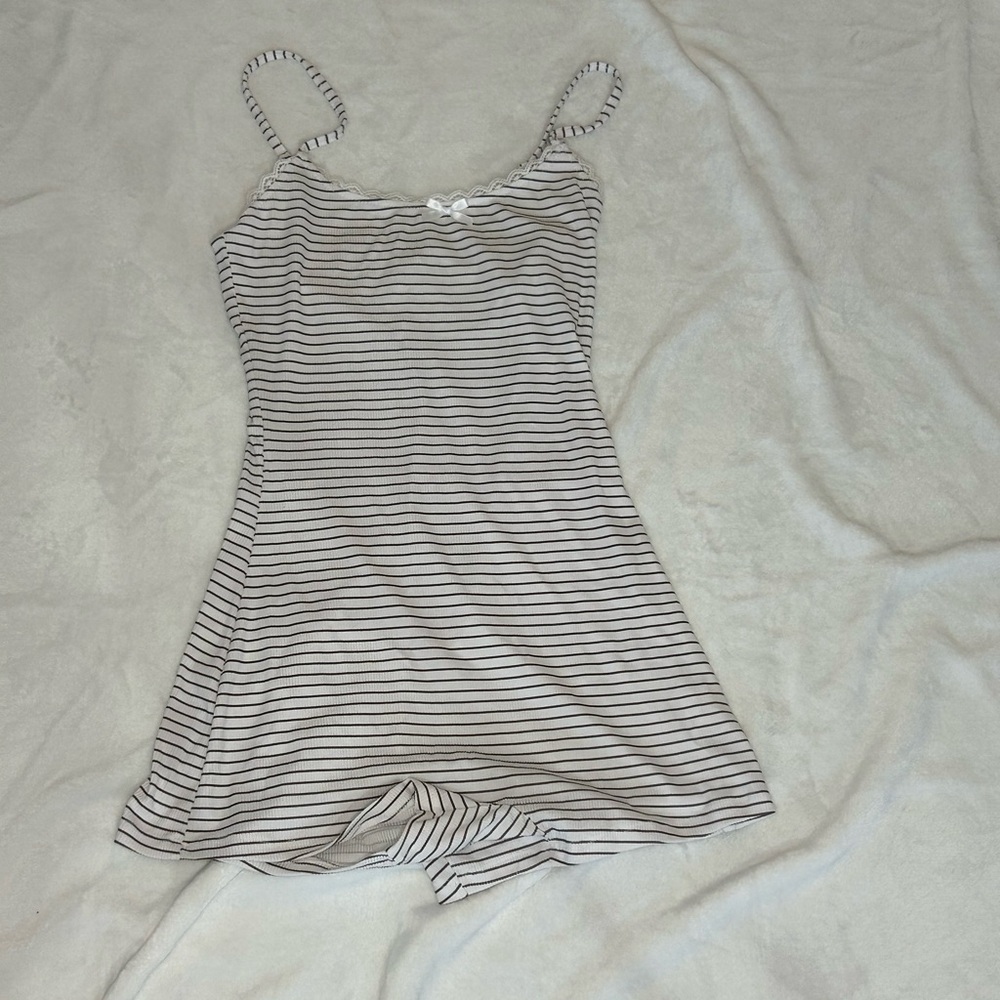 Link White and Black Striped Top